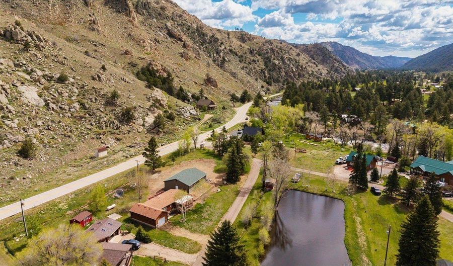 50 Meadow Ln, Bellvue, CO 80512 - 3 Beds, 3 Bath