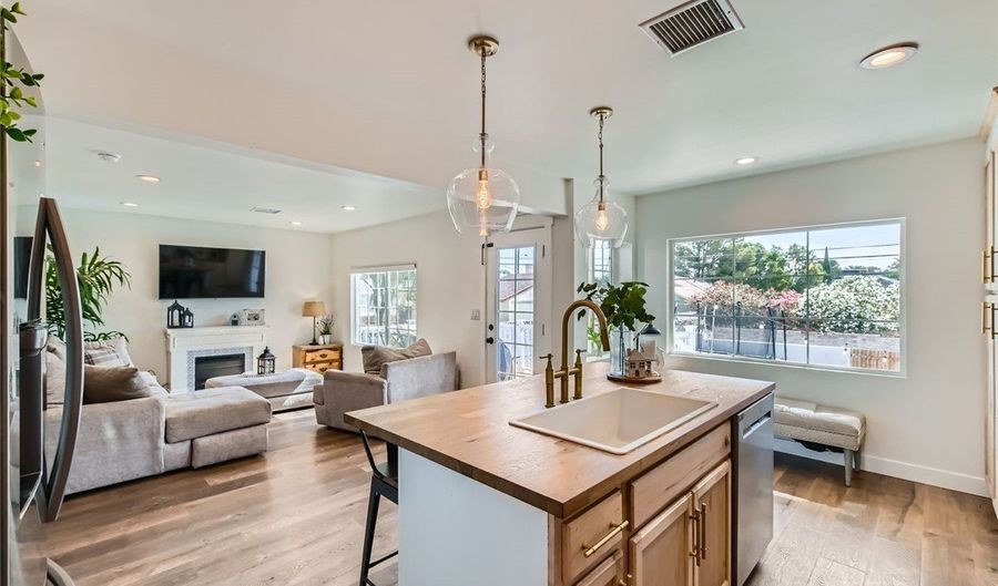 615 D Ave, Boulder City, NV 89005 - 4 Beds, 3 Bath