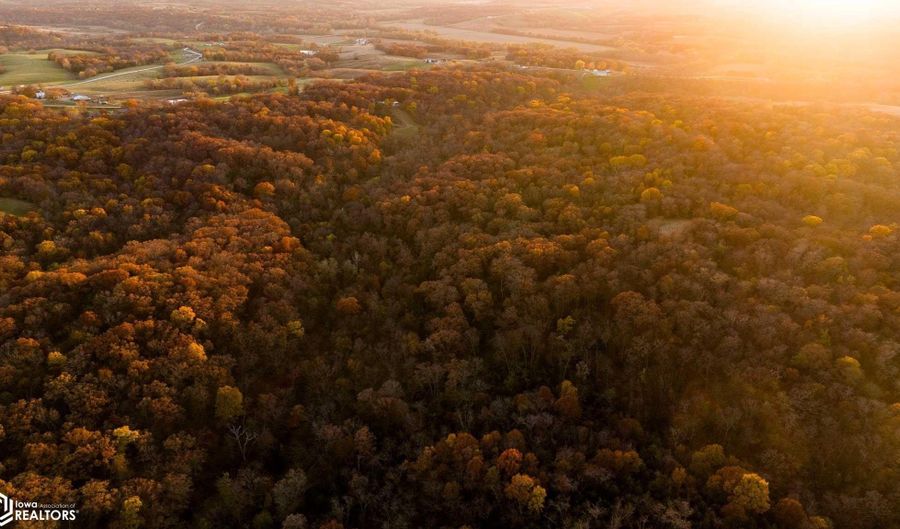 170 Th St, Albia, IA 52531 - 3 Beds, 3 Bath