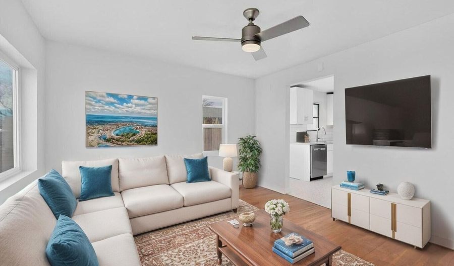 902 Headingly Ave NW, Albuquerque, NM 87107 - 3 Beds, 1 Bath