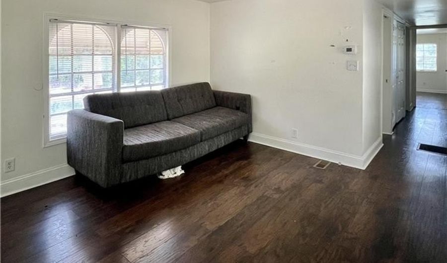 4570 Hwy 106 S, Hull, GA 30646 - 2 Beds, 1 Bath