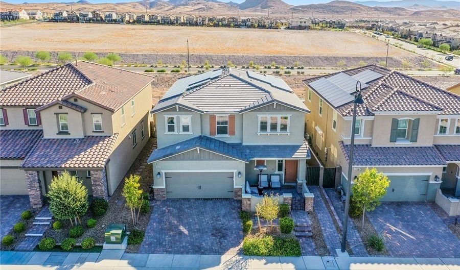 2605 Tolmezzo St, Henderson, NV 89044 - 5 Beds, 4 Bath