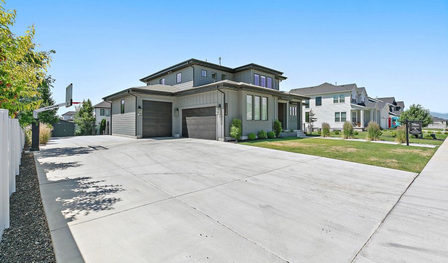 1228 E 1030 N, American Fork, UT 84003 - 4 Beds, 3 Bath