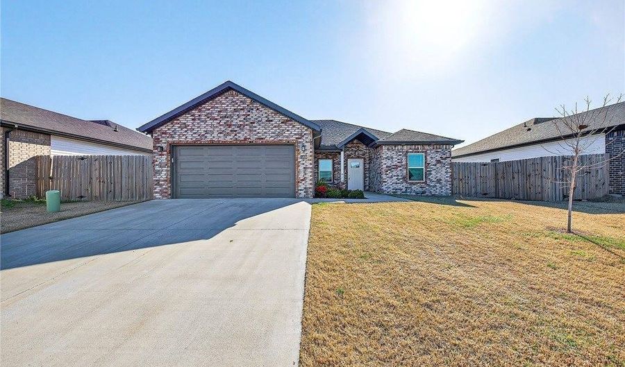1220 Moonrise St, Bentonville, AR 72713 - 3 Beds, 2 Bath