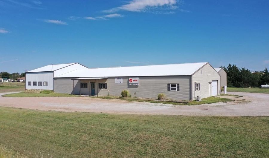 919 Frontage Rd, Agra, KS 67621 - 0 Beds, 1 Bath