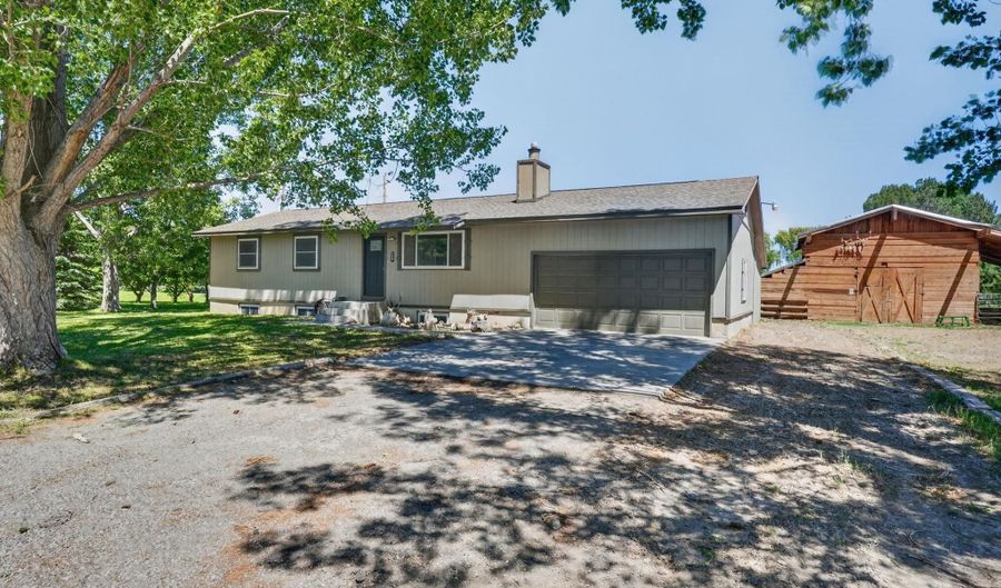 125 N 755 W, Blackfoot, ID 83221 - 4 Beds, 3 Bath