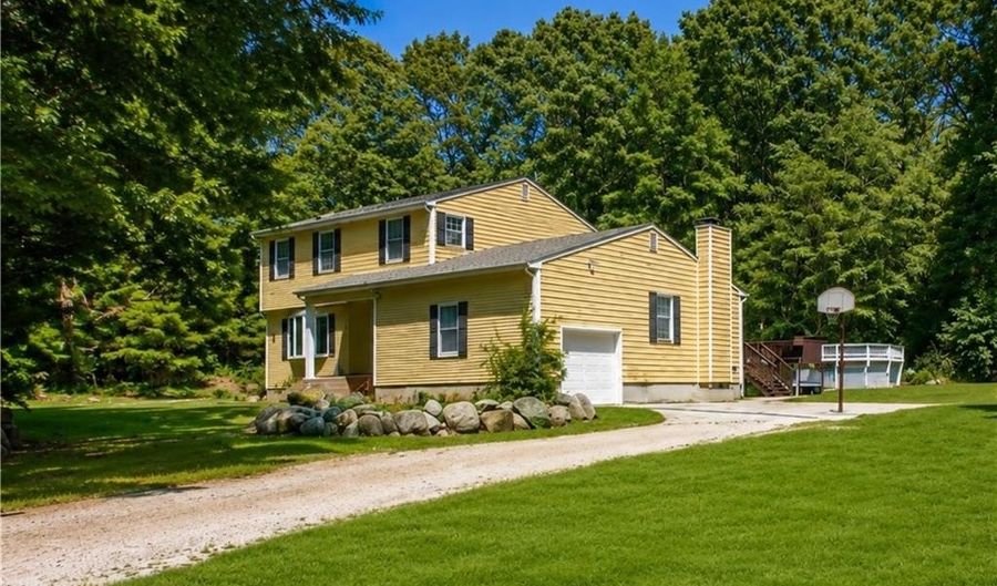 189 Wolf Rock Rd, Exeter, RI 02822 - 4 Beds, 3 Bath