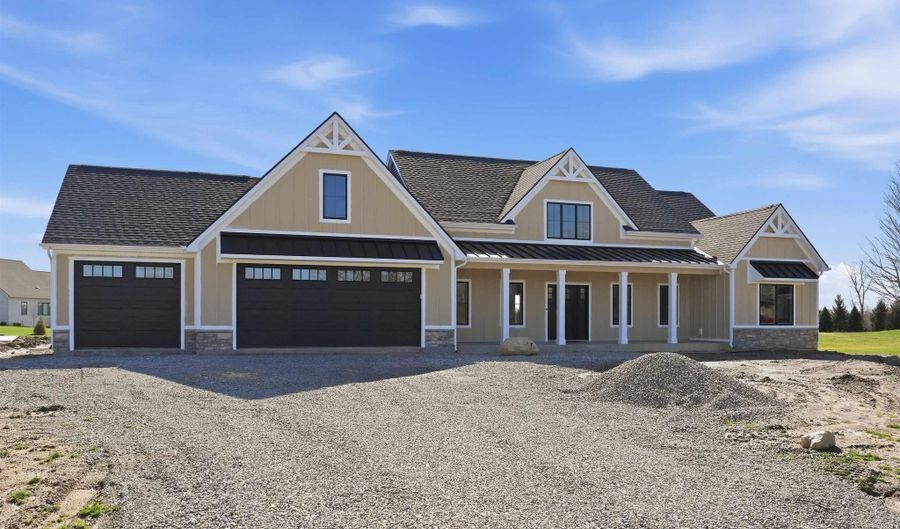 2046 Links Ln, Auburn, IN 46706 - 3 Beds, 3 Bath