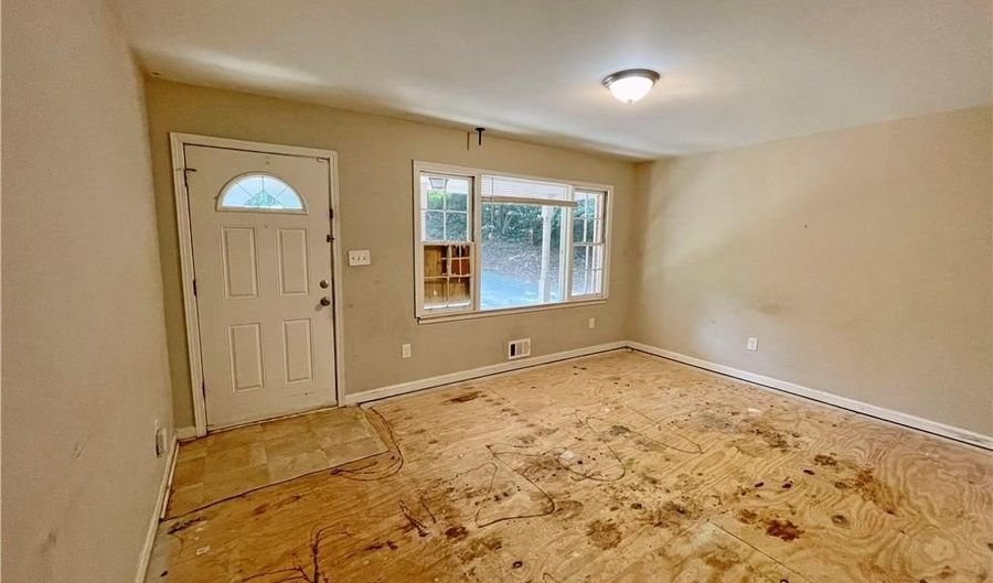6106 Oak Hill Dr SW, Austell, GA 30168 - 3 Beds, 2 Bath