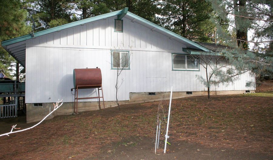 61207 Mokas Ct, Bly, OR 97622 - 3 Beds, 2 Bath