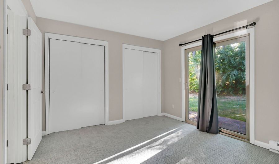 424 Emmett St APT K, Bristol, CT 06010 - 1 Beds, 1 Bath