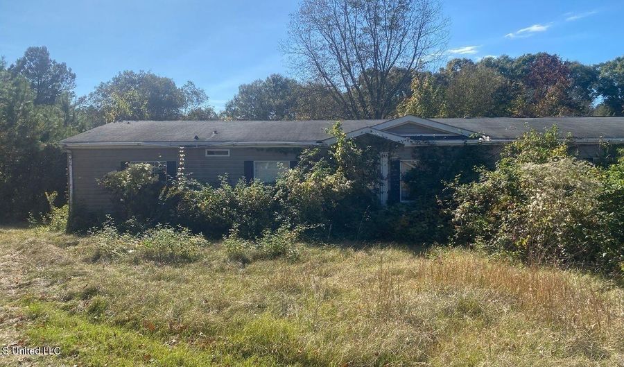 650 Mallalieu Dr, Brookhaven, MS 39601 - 4 Beds, 2 Bath