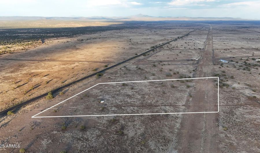 10111 W OLD HIGHWAY 66 7, Ash Fork, AZ 86320 - 0 Beds, 0 Bath