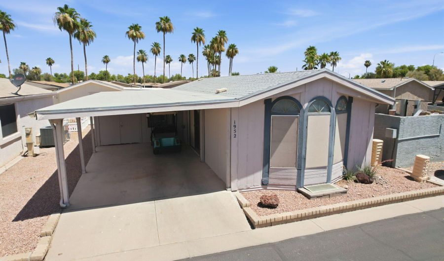 1952 E Bellerive Dr, Chandler, AZ 85249 - 1 Beds, 1 Bath