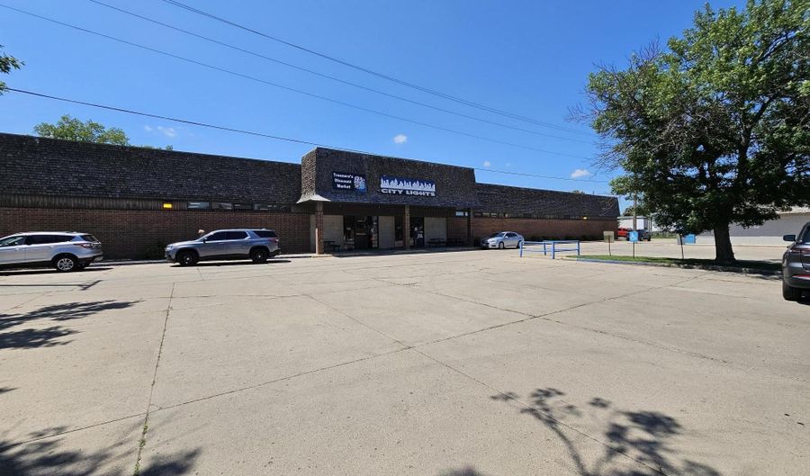 316 S 2nd St, Aberdeen, SD 57401 - 0 Beds, 0 Bath