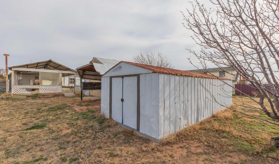 925 W Colorado Ave, Amarillo, TX 79108 - 3 Beds, 1 Bath