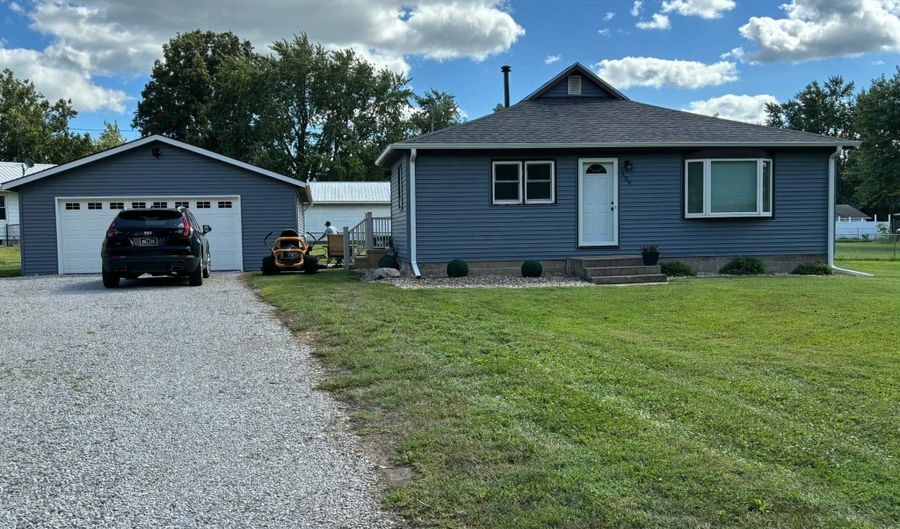 109 Patricia St, Agency, IA 52530 - 3 Beds, 1 Bath