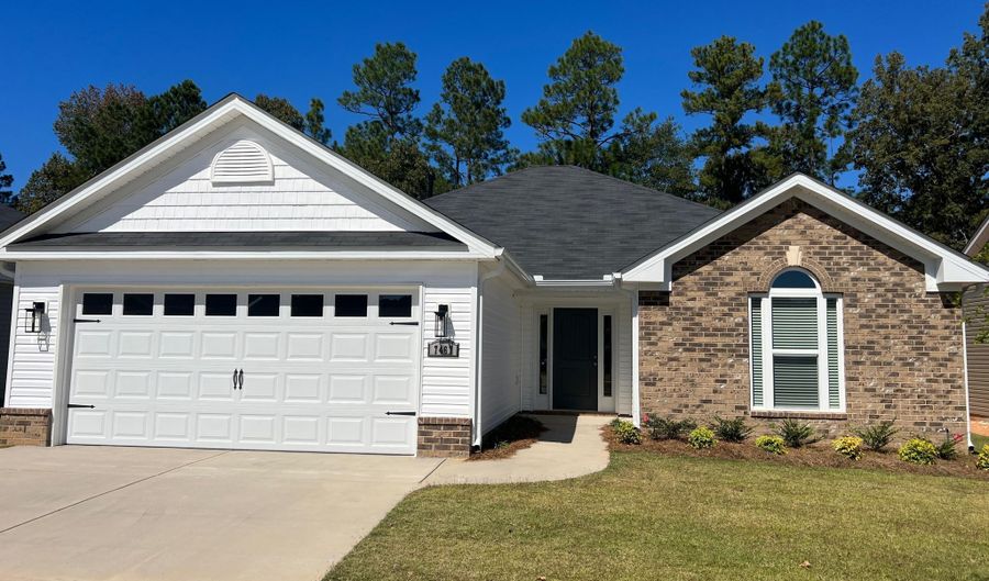 7467 Hanford Dr, Aiken, SC 29803 - 3 Beds, 2 Bath