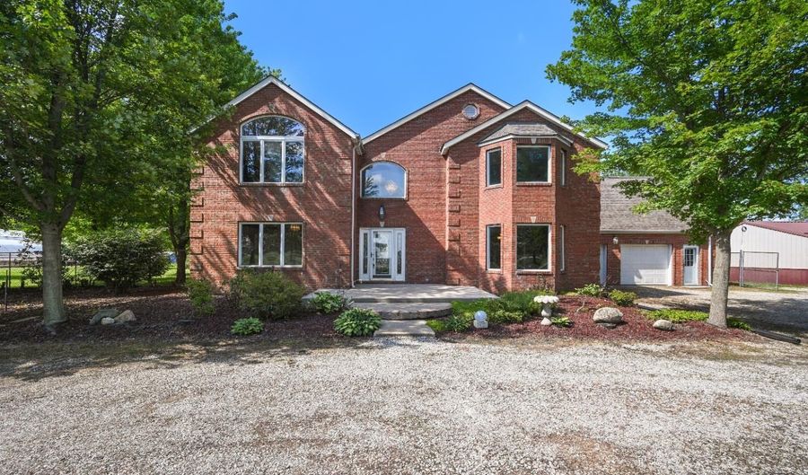 5783 E In-46, Batesville, IN 47006 - 4 Beds, 3 Bath