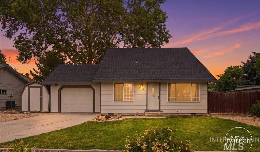 2012 Cherry St, Caldwell, ID 83605 - 3 Beds, 2 Bath