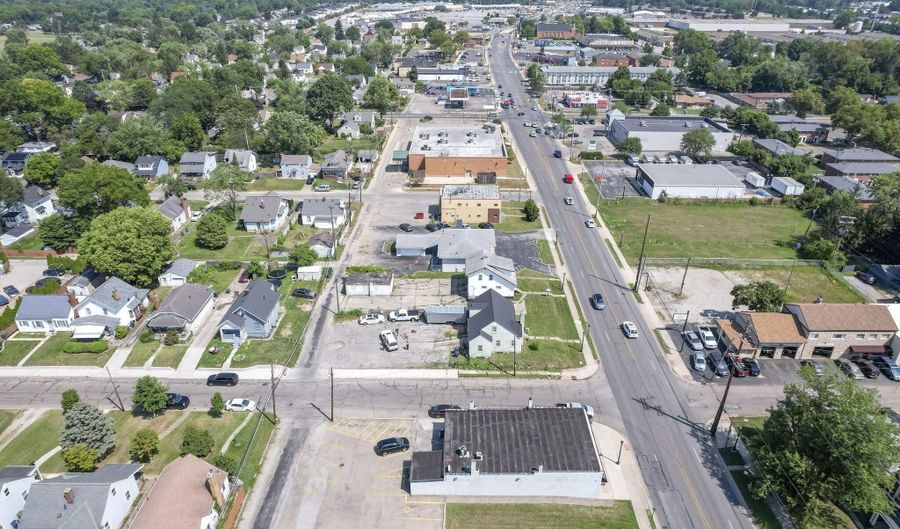 3049 Cleveland Ave, Columbus, OH 43224 - 0 Beds, 0 Bath
