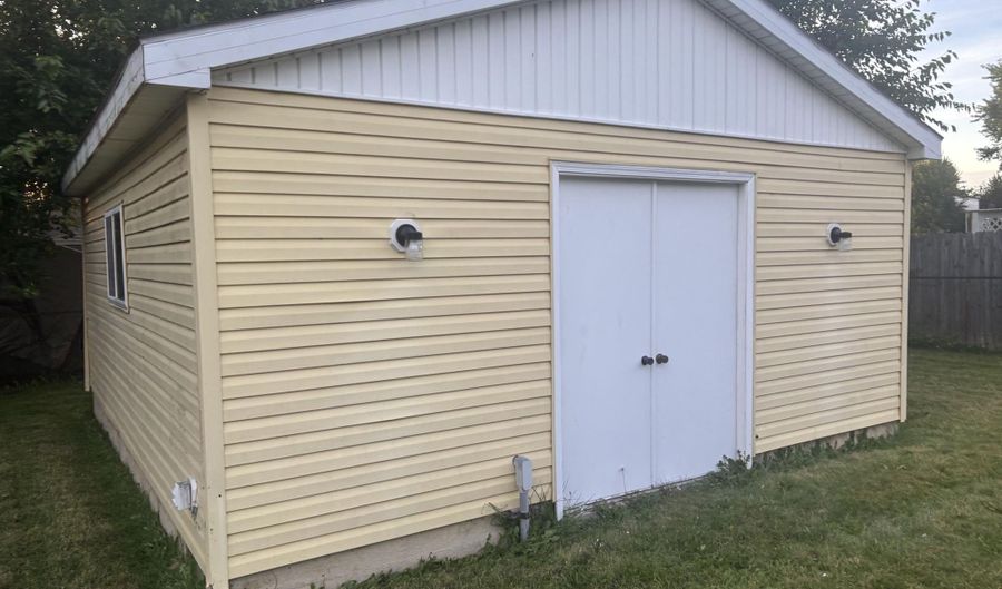 1119 Hamilton Ct, Sidney, OH 45365 - 3 Beds, 3 Bath