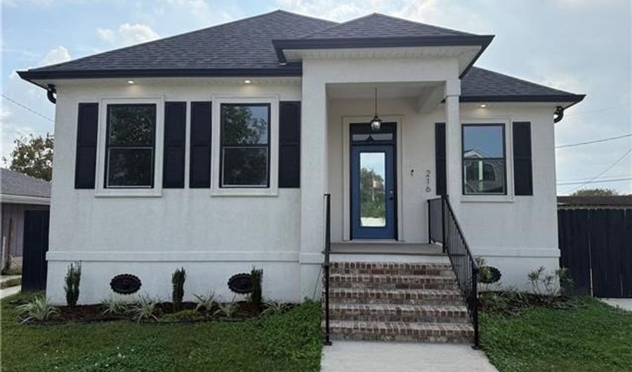 216 BEAR Dr, Arabi, LA 70032 - 3 Beds, 2 Bath
