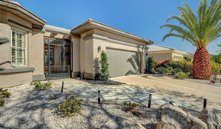 4574 Fiore Bella Blvd, Las Vegas, NV 89135 - 3 Beds, 3 Bath