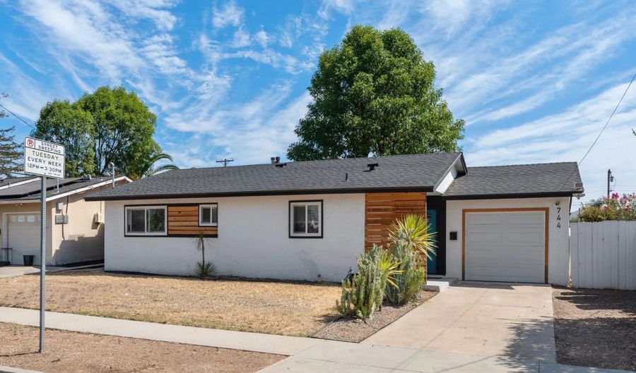 744 Begonia St, Escondido, CA 92027 - 3 Beds, 1 Bath