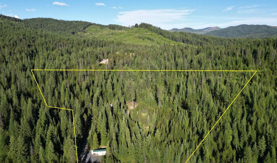 1000 Sanderson Ln, Bovill, ID 83806 - 1 Beds, 0 Bath