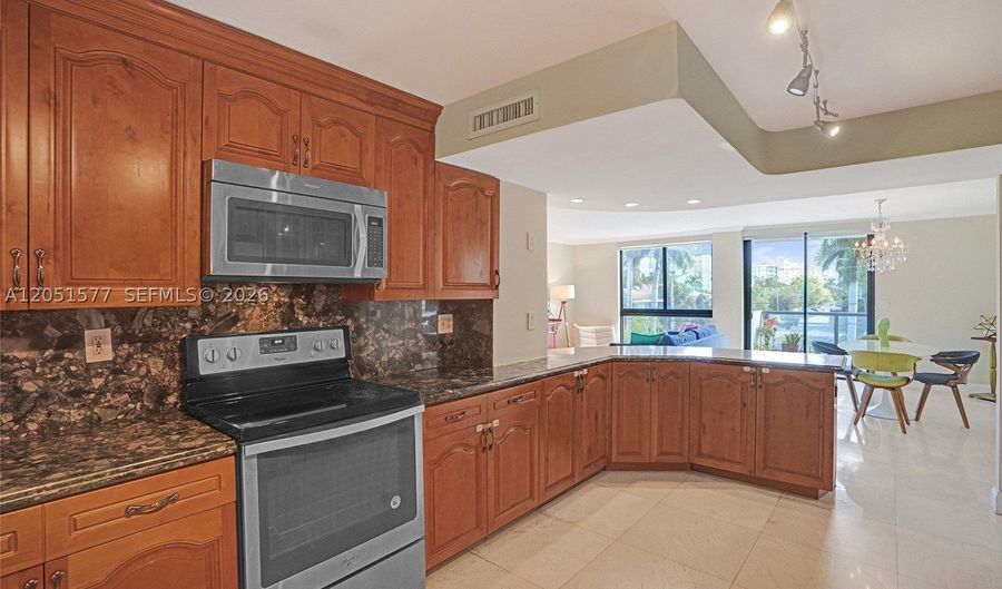 9800 W Bay Harbor Dr 309, Bay Harbor Islands, FL 33154 - 2 Beds, 2 Bath