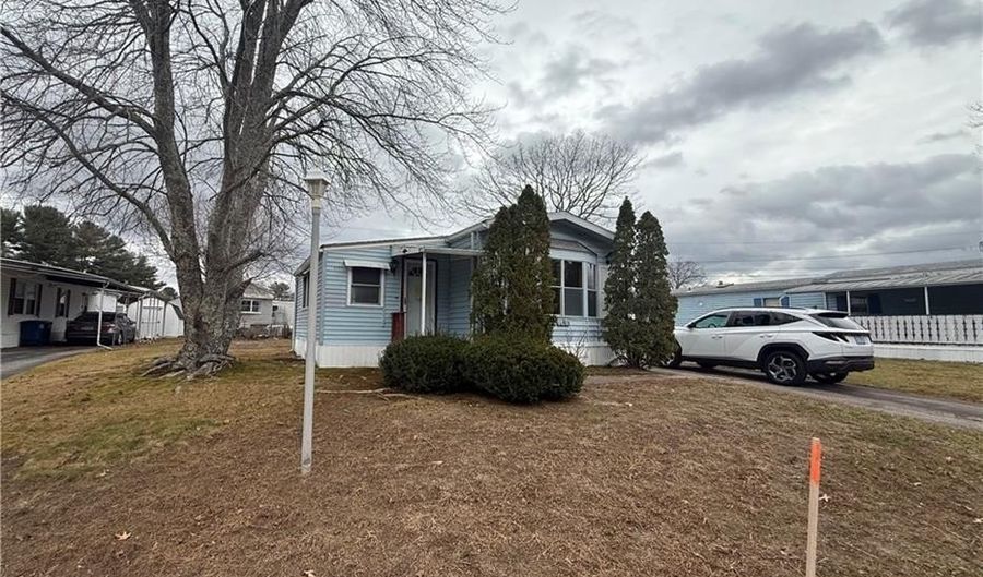 14 Lane F, Coventry, RI 02816 - 2 Beds, 2 Bath