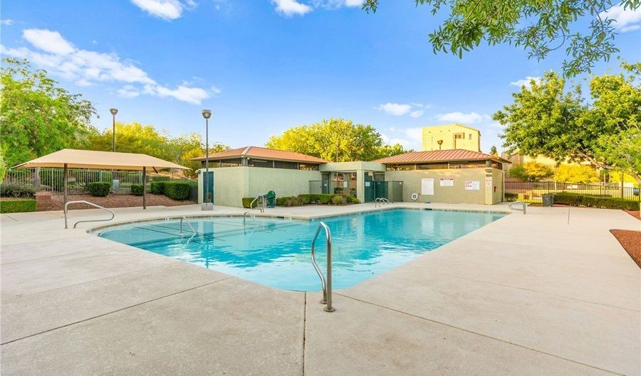 10525 Shiny Skies Dr, Las Vegas, NV 89129 - 2 Beds, 3 Bath