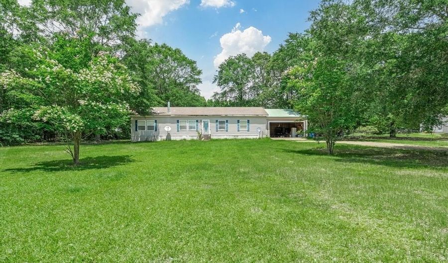 1210 Barnes Rd, Athens, LA 71003 - 4 Beds, 2 Bath
