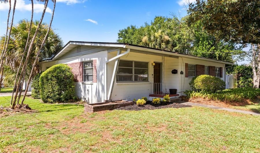 820 RUGBY St, Orlando, FL 32804 - 3 Beds, 2 Bath