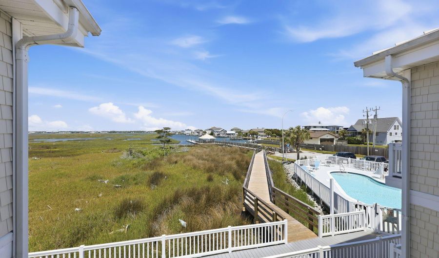 602 W Ft Macon Rd 218, Atlantic Beach, NC 28512 - 1 Beds, 1 Bath