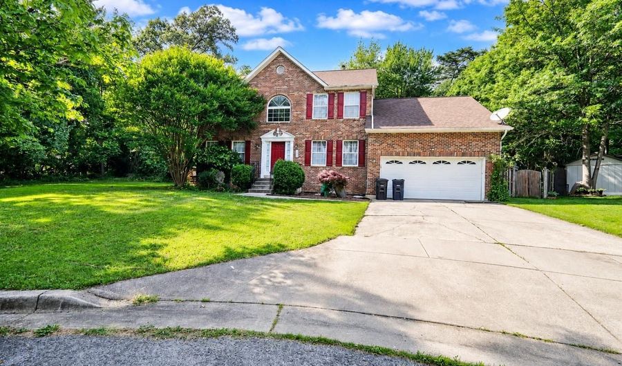 3600 POCONO Pl, Beltsville, MD 20705 - 5 Beds, 4 Bath
