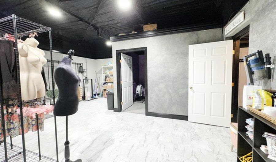 807 S First St, Artesia, NM 88210 - 0 Beds, 0 Bath