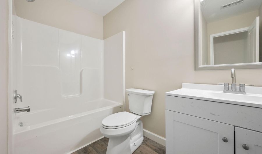 613 W 8TH St, Laurel, DE 19956 - 3 Beds, 2 Bath