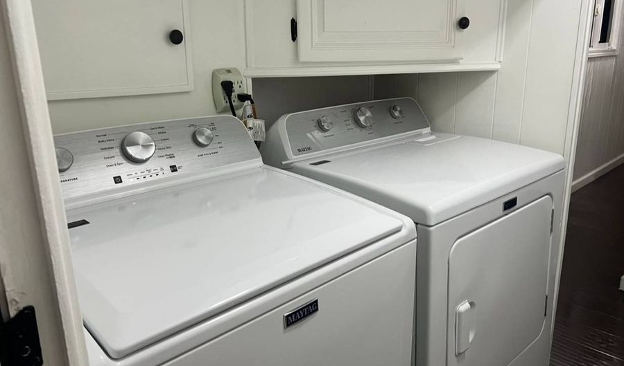 1949 S Manchester Ave 12, Anaheim, CA 92802 - 2 Beds, 1 Bath