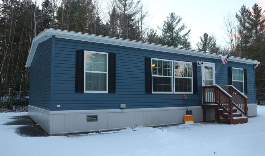 4565 W Berkshire Rd, Berkshire, VT 05450 - 3 Beds, 2 Bath