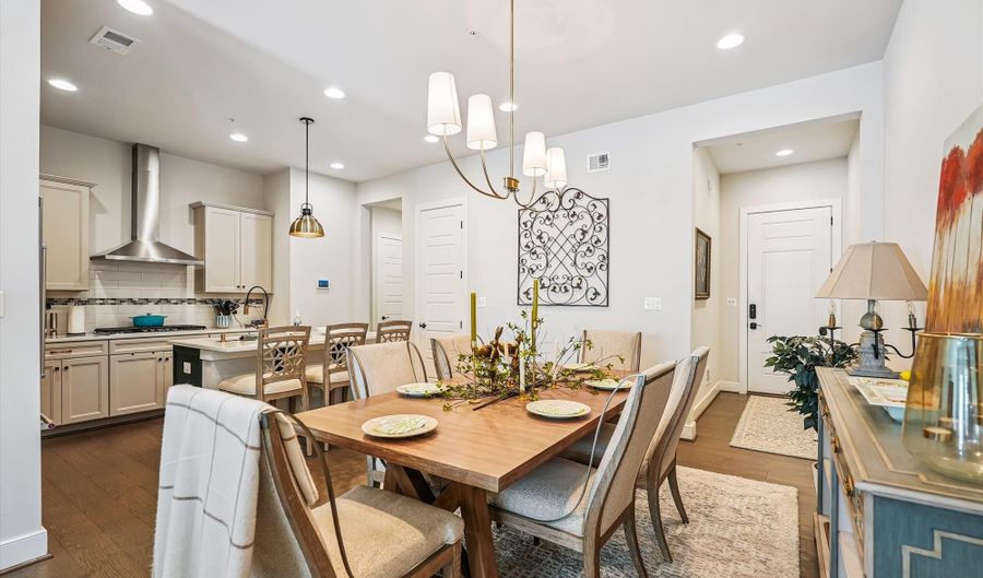 42751 CUSHING Ter, Ashburn, VA 20148 - 3 Beds, 3 Bath