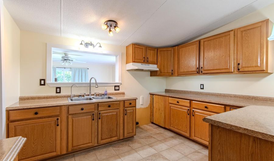 23 OLD Fry, Bath Springs, TN 38311 - 3 Beds, 2 Bath