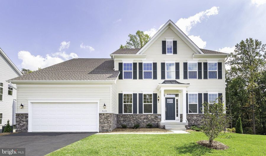 15720 HENRIETTA Dr, Accokeek, MD 20607 - 5 Beds, 4 Bath