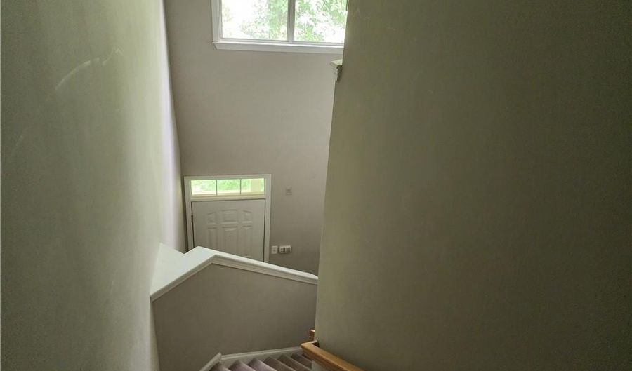 232 Edinburgh Ct 232, Alpharetta, GA 30004 - 3 Beds, 3 Bath