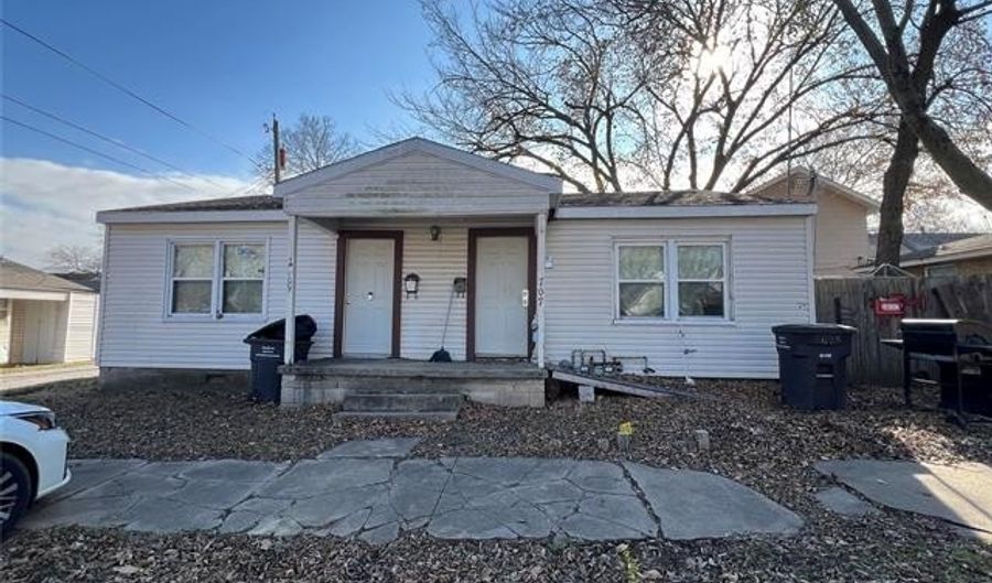 707 E 9th St, Bartlesville, OK 74003 - 2 Beds, 2 Bath