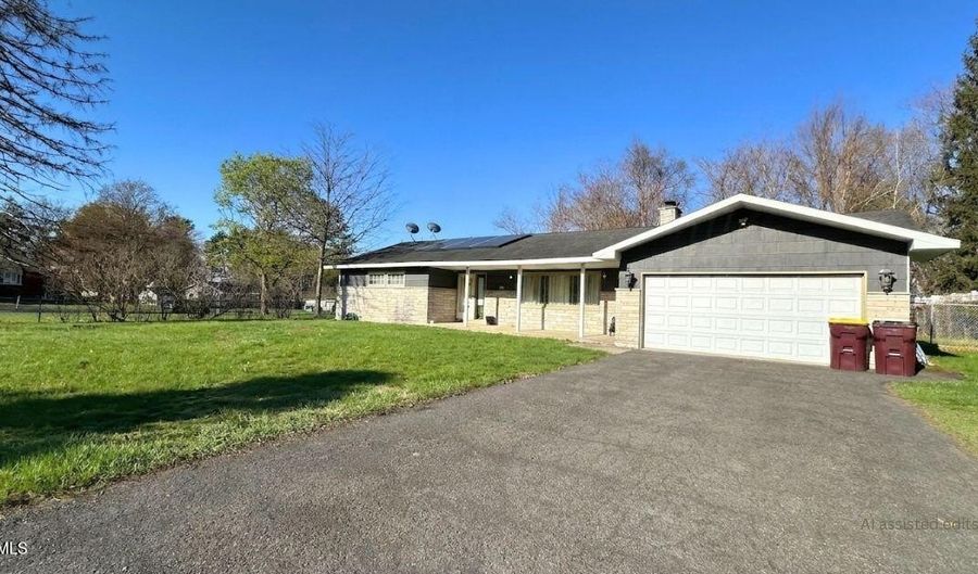 20 Danielwood Dr, Albany, NY 12211 - 3 Beds, 3 Bath