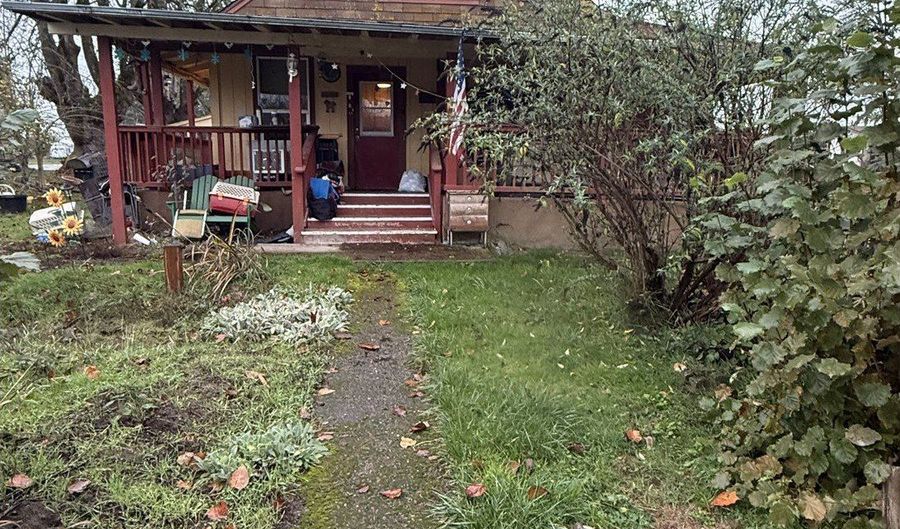 9045 DE JONG Rd, Amity, OR 97101 - 4 Beds, 2 Bath