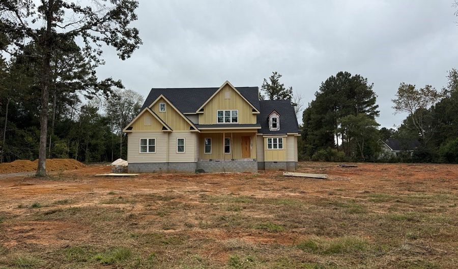 121 S Forty Cir, Americus, GA 31709 - 5 Beds, 3 Bath