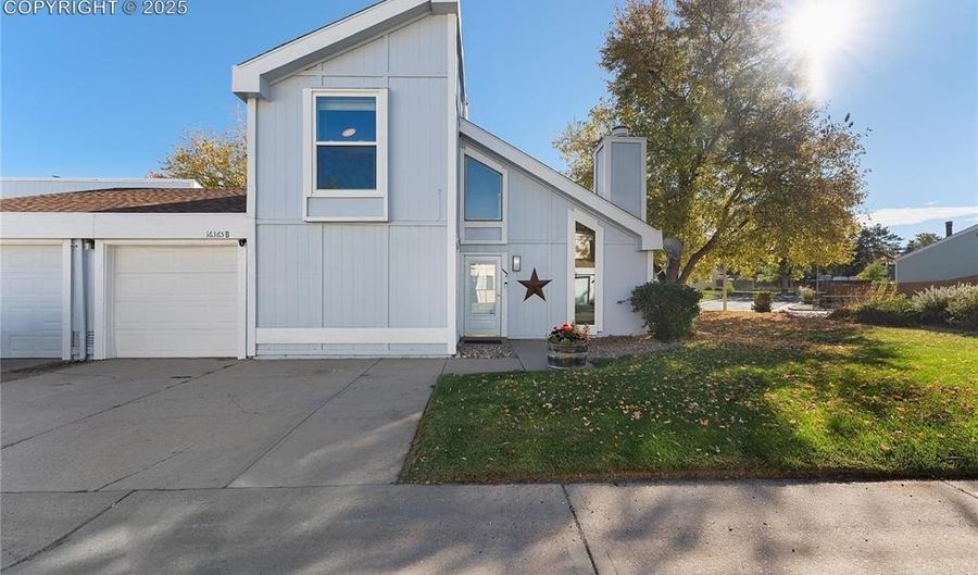 16365 E Rice Pl B, Aurora, CO 80015 - 3 Beds, 3 Bath